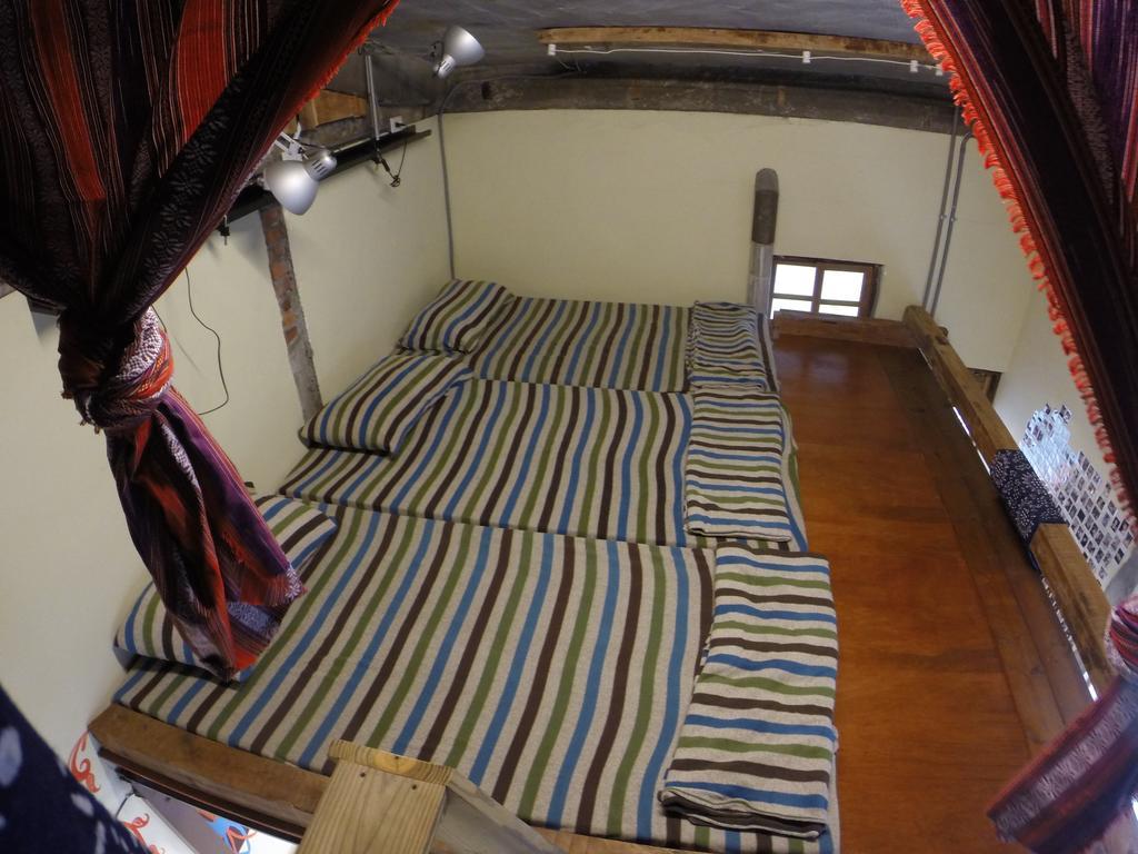 2F Hostel T'ai-tung Δωμάτιο φωτογραφία