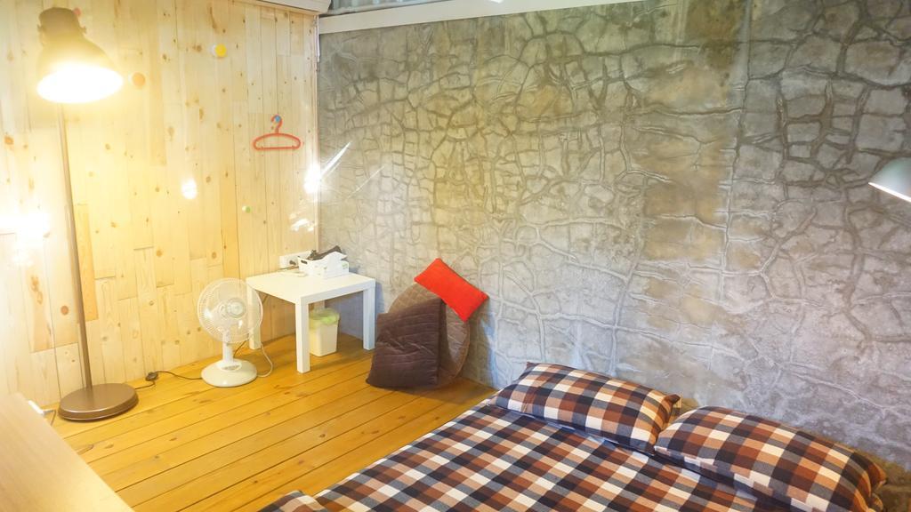 2F Hostel T'ai-tung Δωμάτιο φωτογραφία