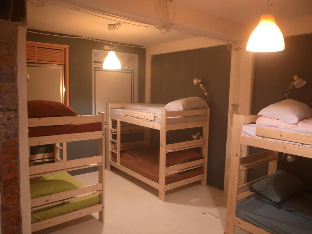 2F Hostel T'ai-tung Δωμάτιο φωτογραφία